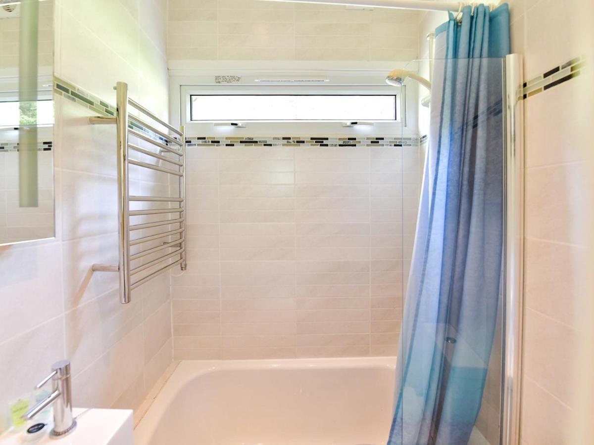 Pass The Keys Gower Beach Staycation Caswell Bay - Sleeps 4 Swansea Exterior photo